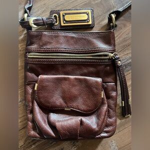 B. Makowsky genuine brown leather shoulder crossbody bag, leopard lining pockets